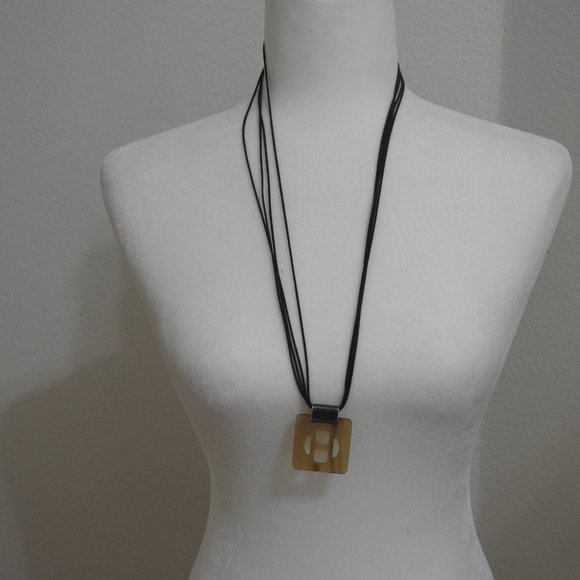 Hermes Buffalo Horn "H" Necklace - Picture 3 of 5